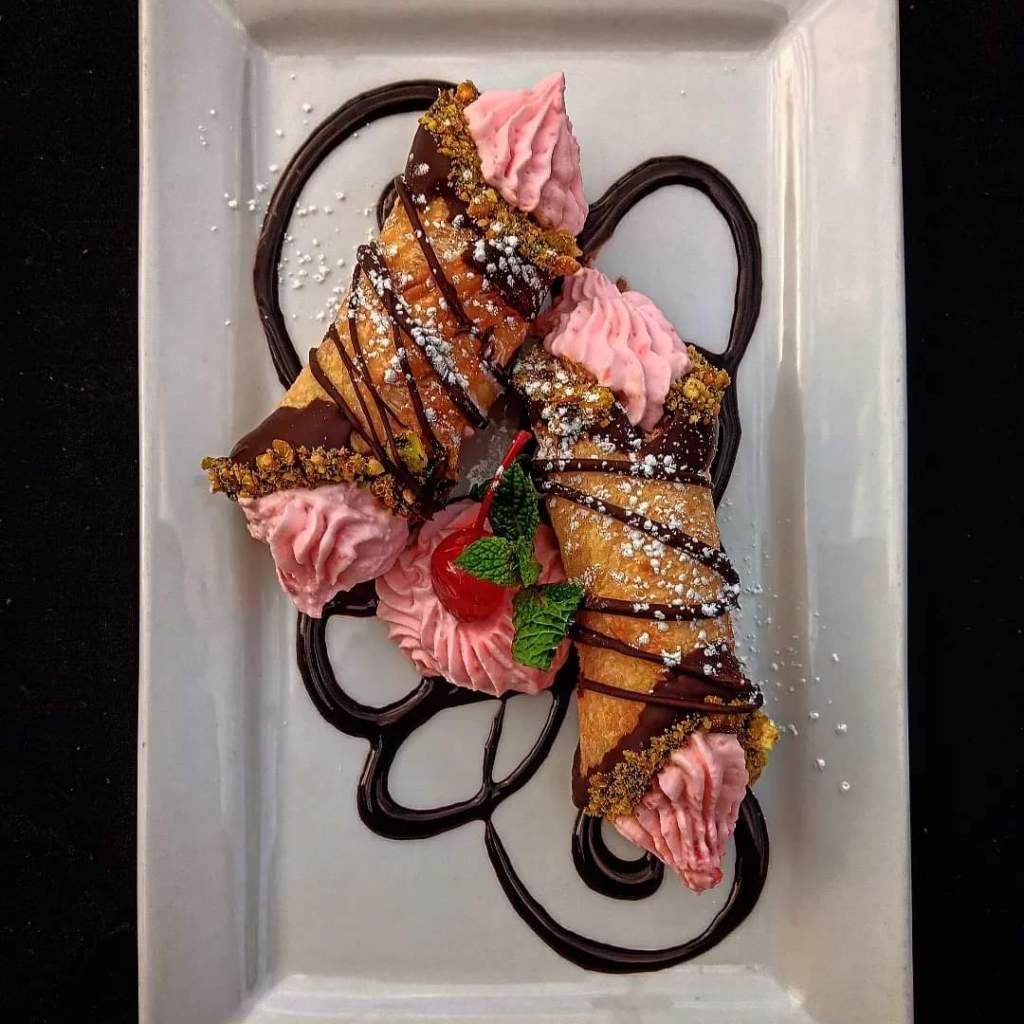 Spumoni Cannolis